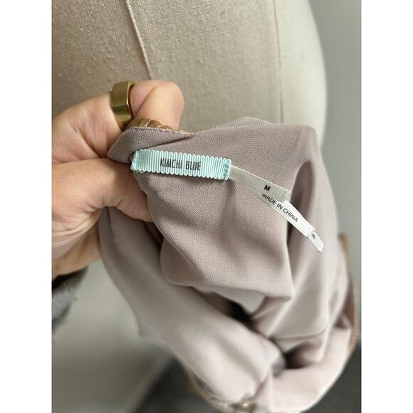 Metallic Gold Silver Spaghetti Strap Backless Flowy Shift Dress Womens M - Picture 11 of 11